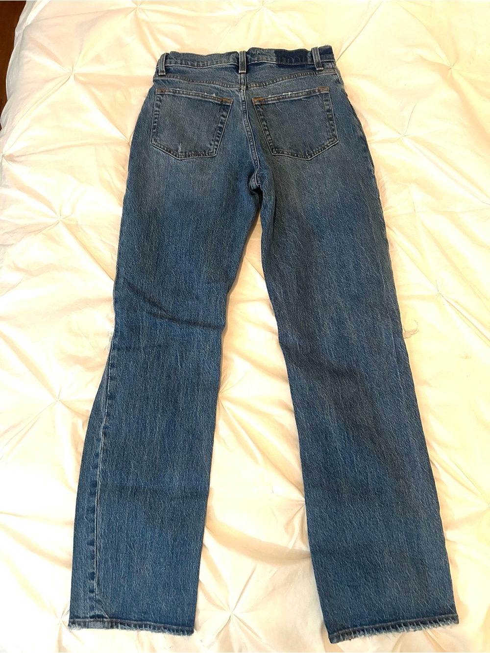Abercrombie & Fitch Distressed Dad High-Rise Jeans. Size 26/2. - Picture 16 of 16